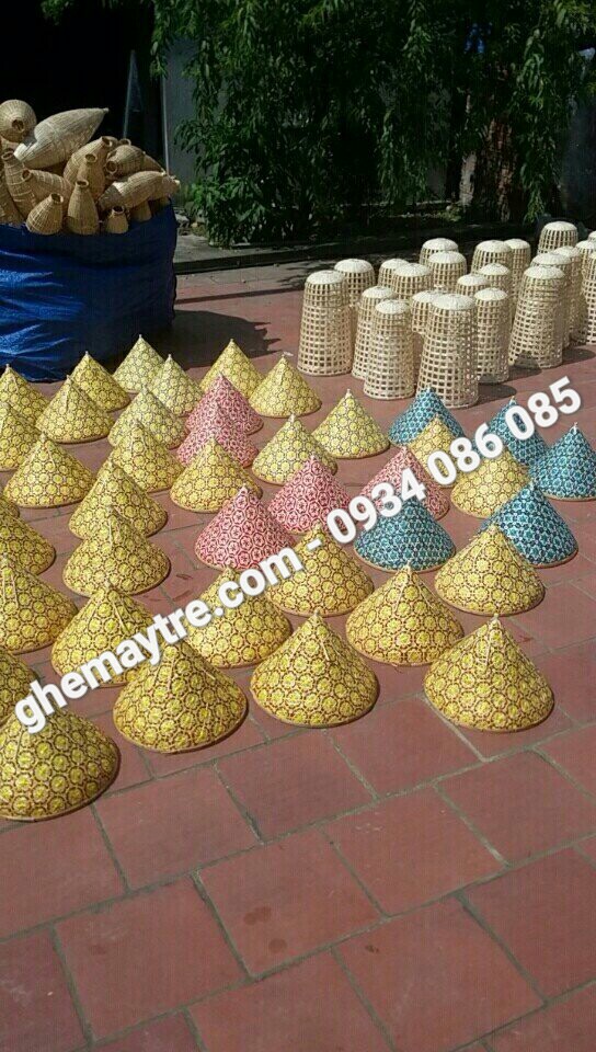 
								Đèn mây tre BV769