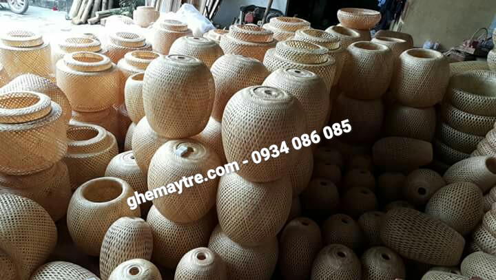 
								Đèn mây tre BV707
