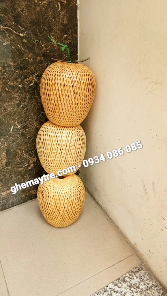 
								Đèn mây tre BV725