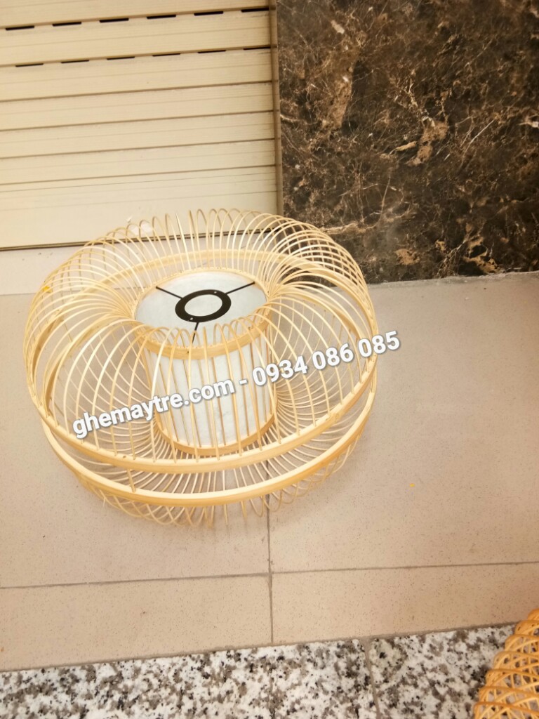 
								Đèn mây tre BV778