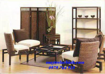 
								BÀN GHẾ LỤC BÌNH LV100