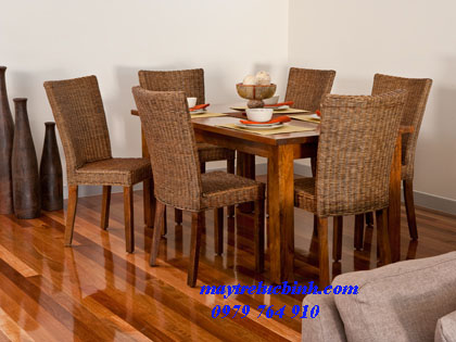 
								BÀN GHẾ LỤC BÌNH LV110